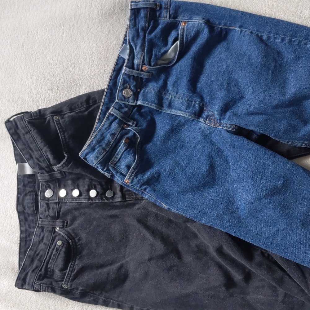 2 pairs of H&M jeans